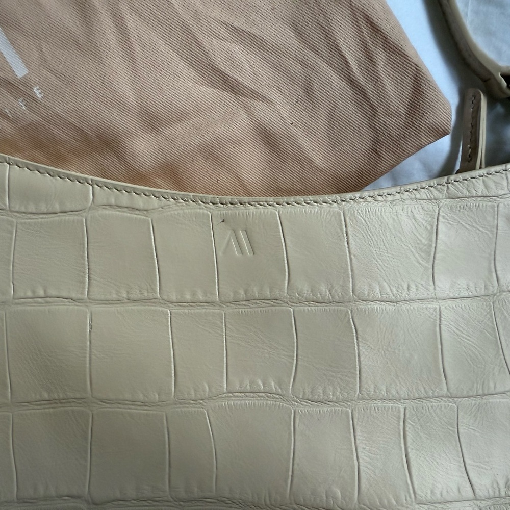 Kaai Slim Arch Croco Bag - Picture 6 of 10